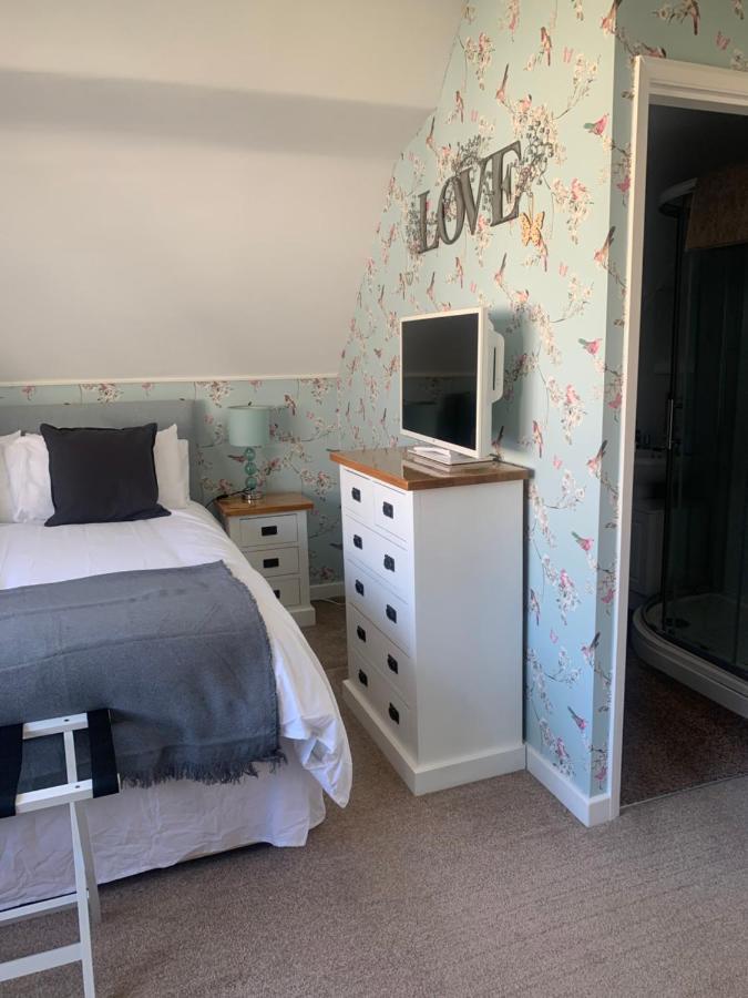 Seaways Cottage ホイレイク エクステリア 写真